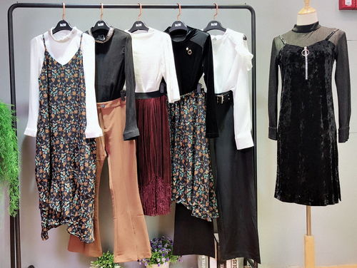 依薰新款18秋裝 專柜正品精品女裝風衣潮牌貨源